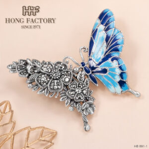Silver Jewelry Styling