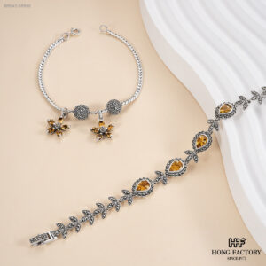 Modern Fashion Jewelry 