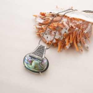 Women’s Freshwater Pearl Necklace